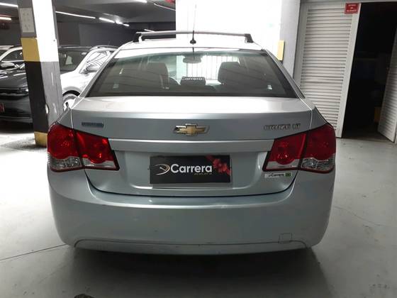 CHEVROLET CRUZE 1.8 LT 16V FLEX 4P AUTOMÁTICO CHEVROLET CRUZE 1.8 LT 16V FLEX 4P AUTOMÁTICO